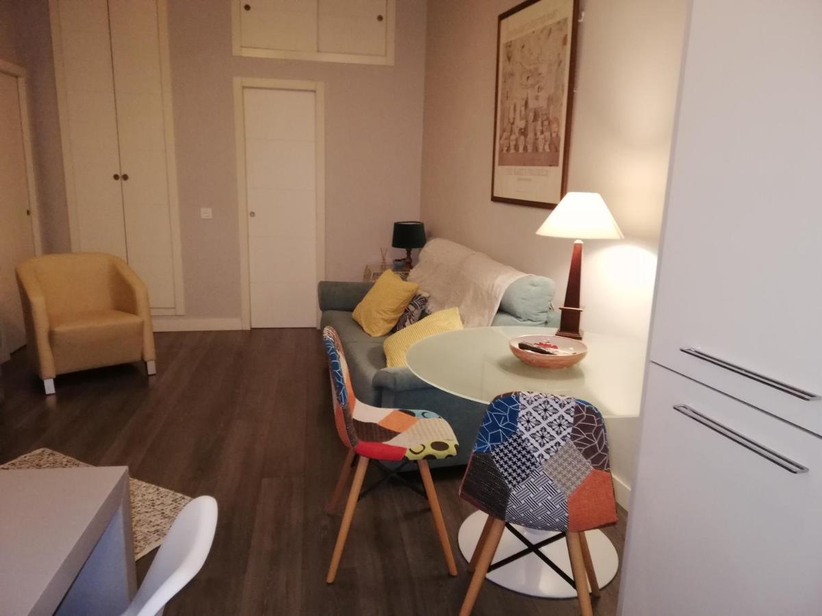 Apartamento En La Juderia De Sevilla ภายนอก รูปภาพ
